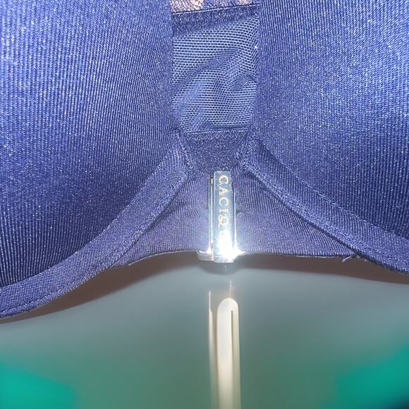Cacique Front-Close Smooth Boost Plunge Bra 38C Satin Navy Razor Lace Back - Picture 3 of 6